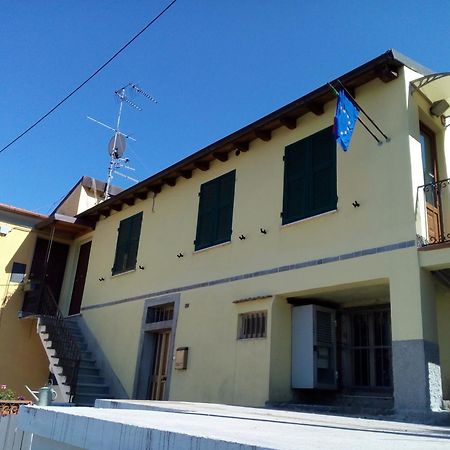 Borgo Foce La Spezia Apartamento La Foce Exterior foto