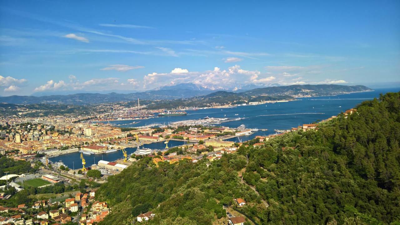 Borgo Foce La Spezia Apartamento La Foce Exterior foto